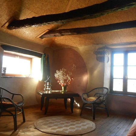 Chambre D'Hotes Des Monts Saint-Izaire 외부 사진